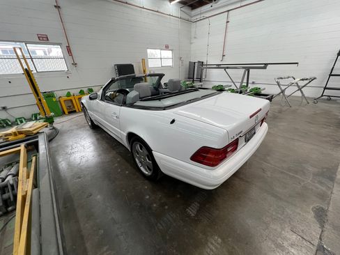 Used 1999 Mercedes-Benz SL 500 image 8