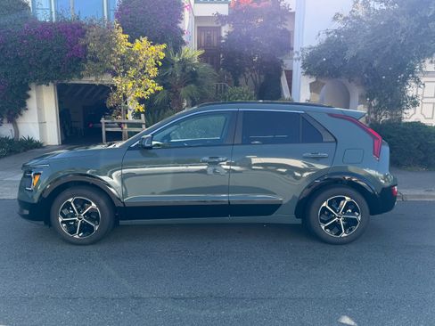 Used 2026 Kia Niro FWD image 1
