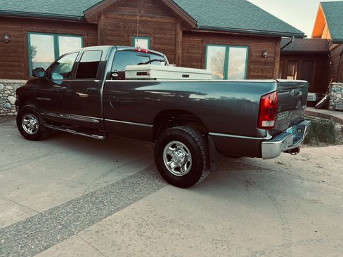 Used 2004 Dodge Ram 2500 Truck SLT w/ Trailer Tow Group image 5