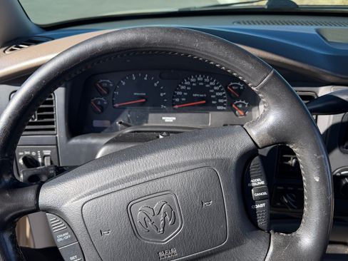 Used 2004 Dodge Dakota SLT w/ Leather Interior Group image 15