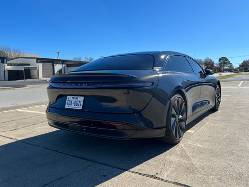 Used 2022 Lucid Air Grand Touring image 8
