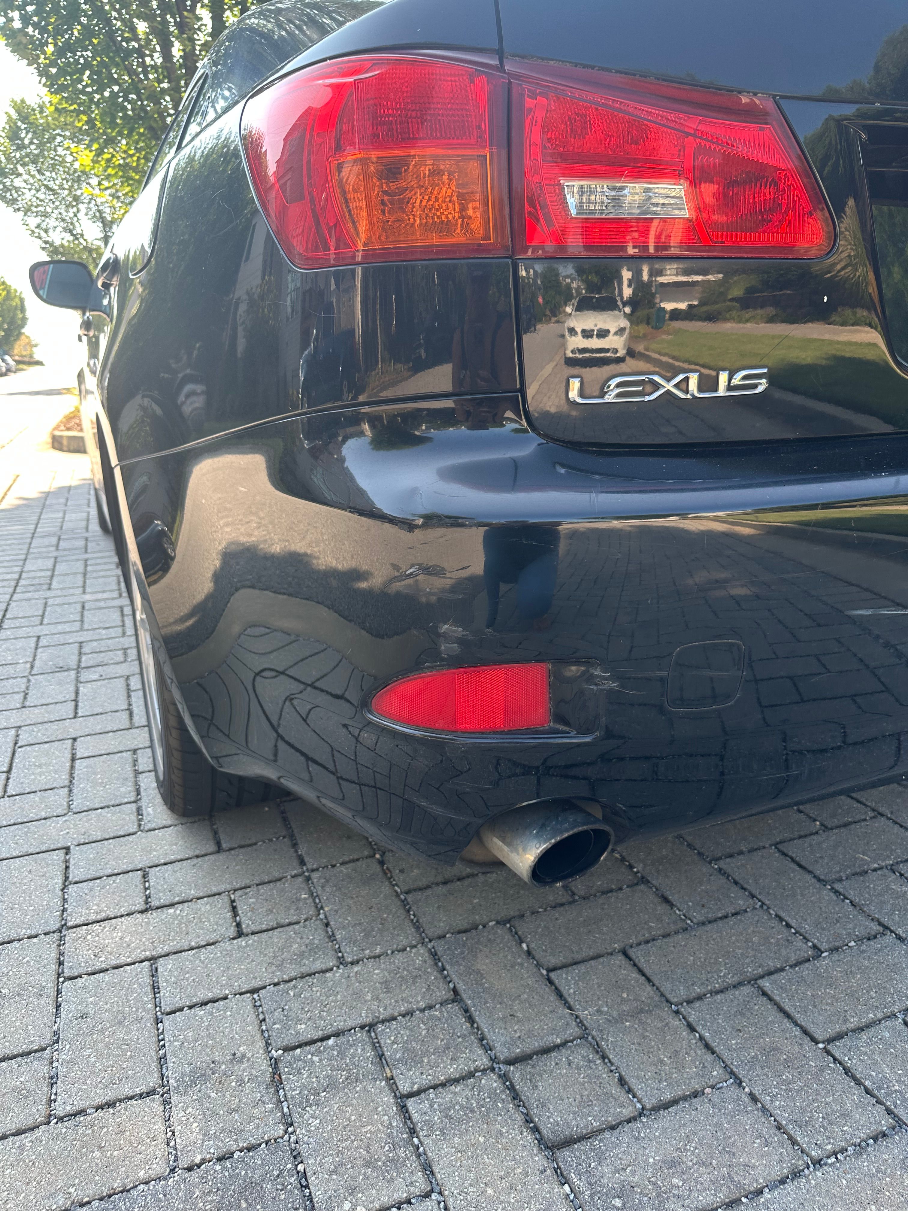 Used 2008 Lexus IS 250 w/ Preferred Accessory Pkg RWD image 20