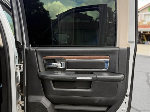 Used 2017 RAM 2500 Laramie w/ Sport Appearance Group image 16