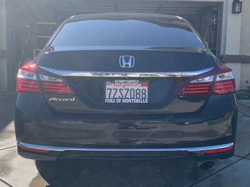 Used 2017 Honda Accord LX image 5