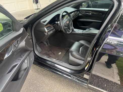 Used 2018 Cadillac CT6 Premium Luxury RWD image 12