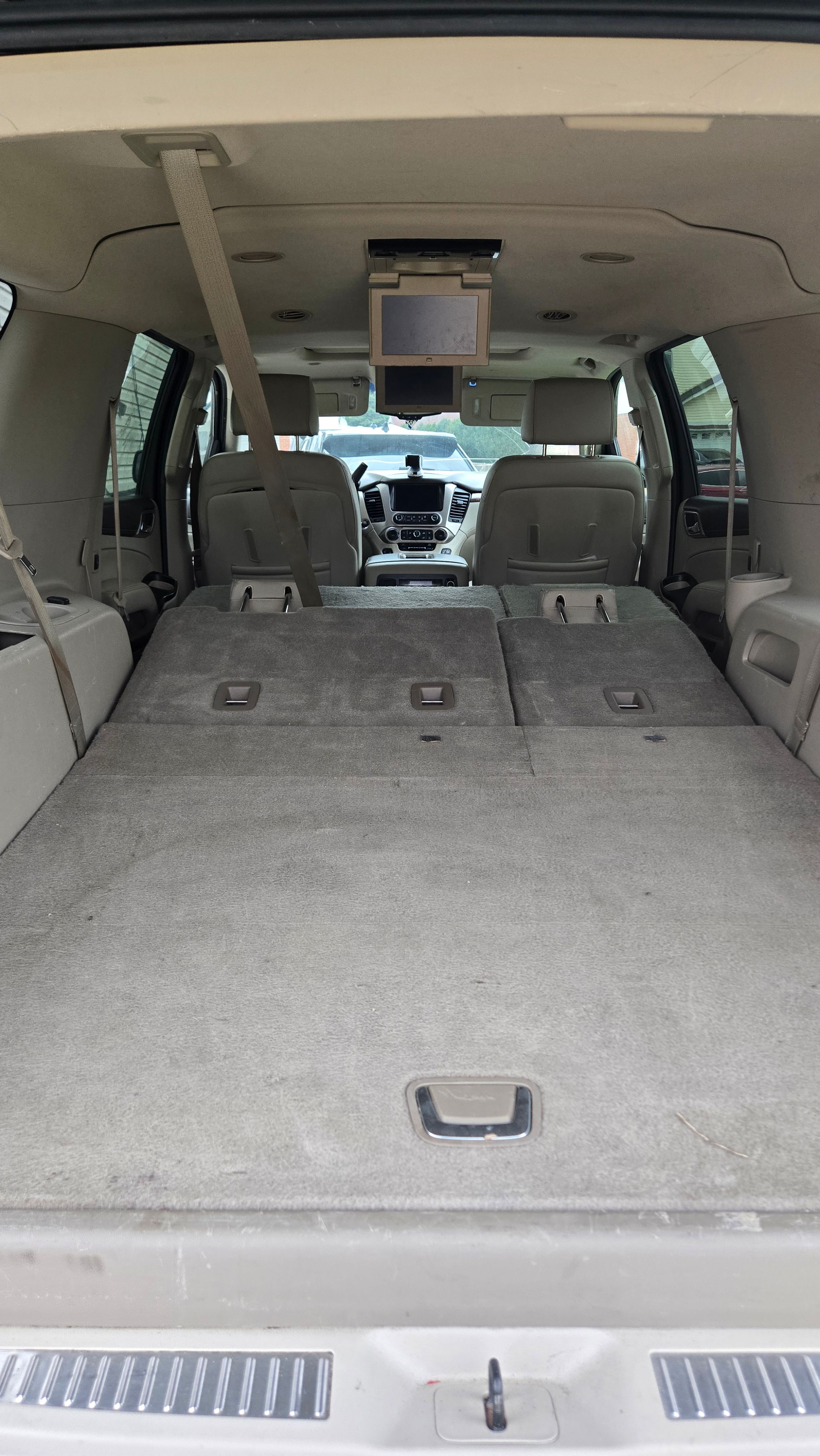 Used 2015 GMC Yukon XL Denali w/ Premium Package AWD/4WD image 25