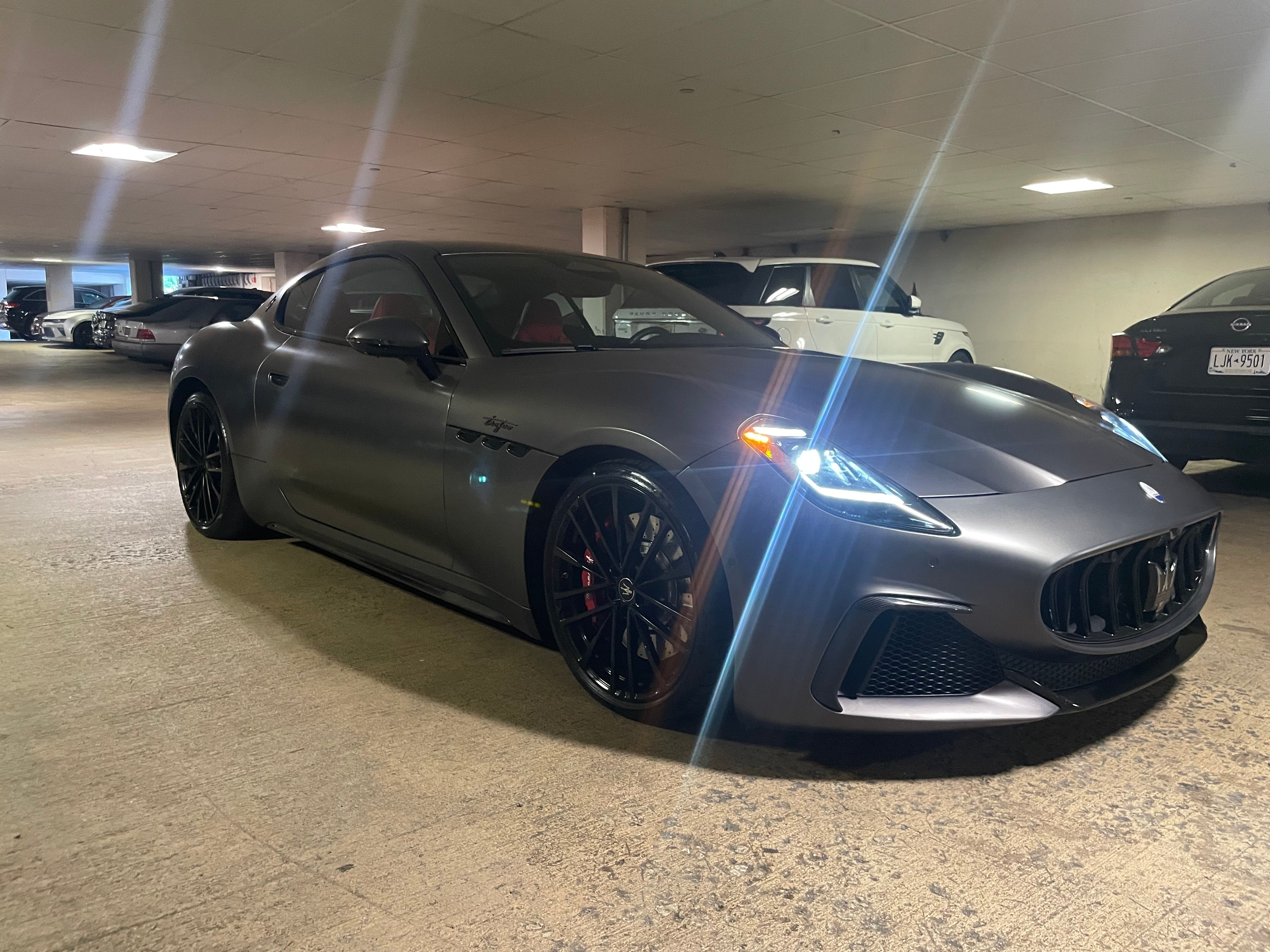 Used 2024 Maserati GranTurismo Trofeo AWD/4WD image 16