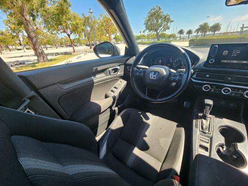 Used 2022 Honda Civic Sport image 13