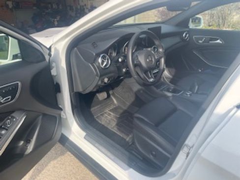 Used 2020 Mercedes-Benz GLA 250 4MATIC image 6