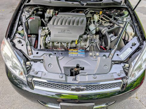 Used 2006 Chevrolet Impala SS w/ Convenience Package FWD image 12