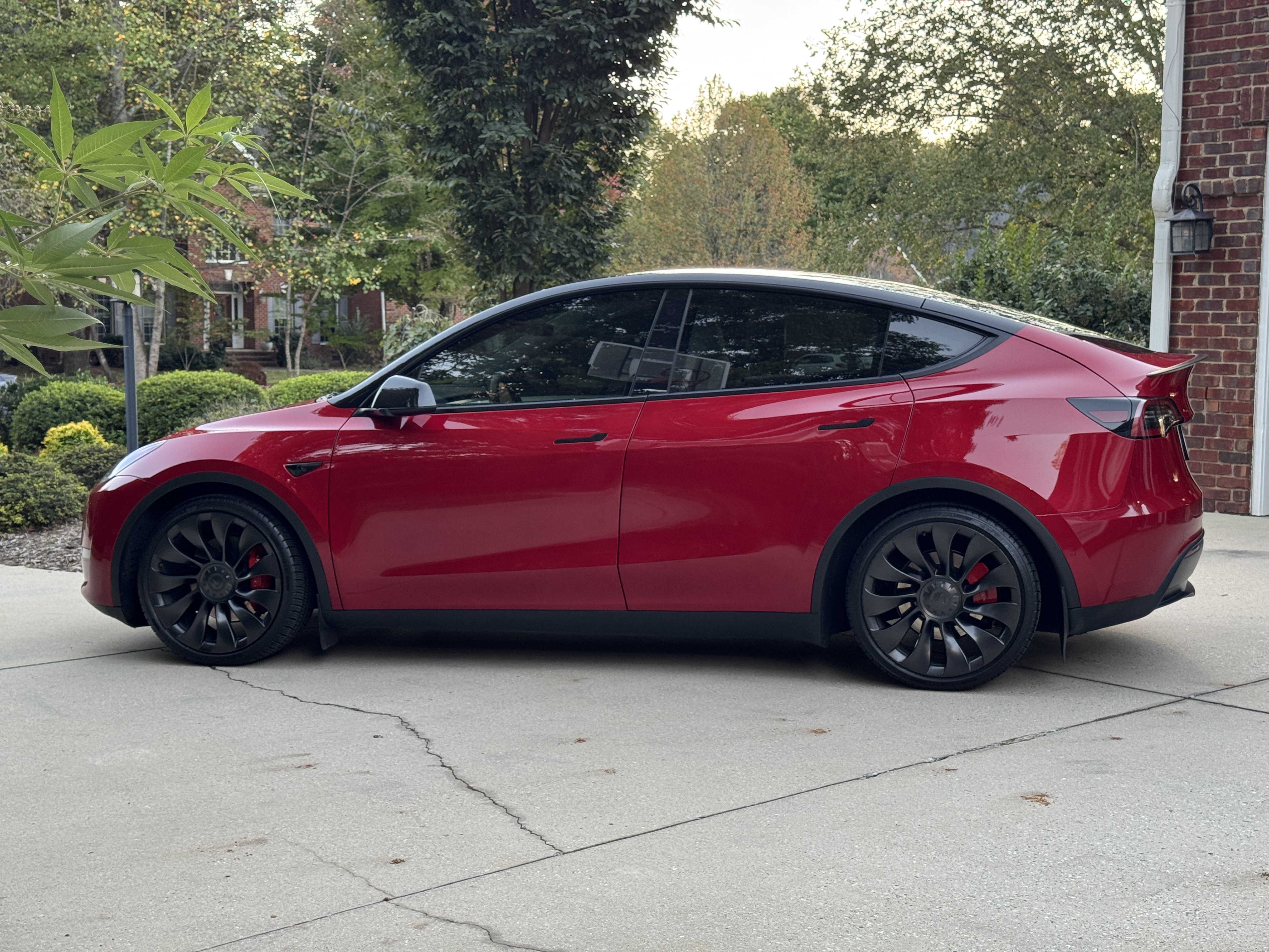Used 2022 Tesla Model Y Performance AWD/4WD image 6