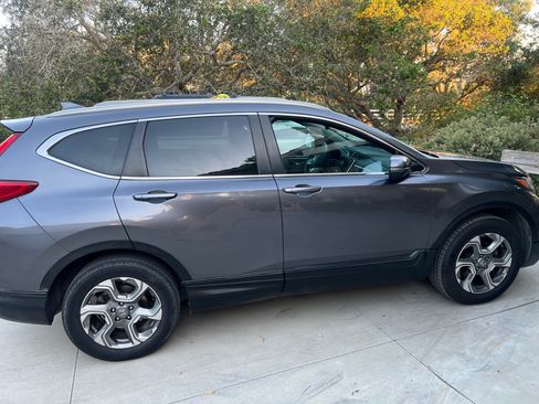 Used 2017 Honda CR-V EX-L image 2