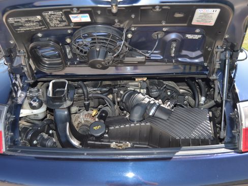 Used 2004 Porsche 911 Carrera 4 image 20