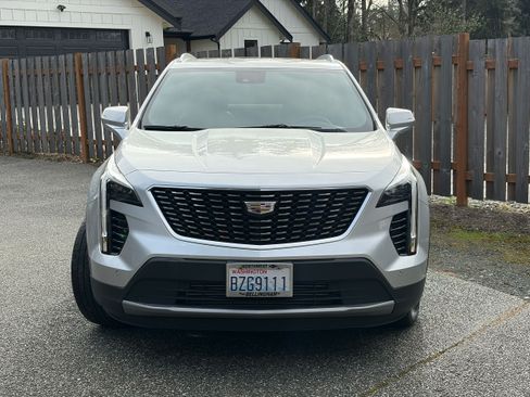 Used 2021 Cadillac XT4 Premium Luxury image 13