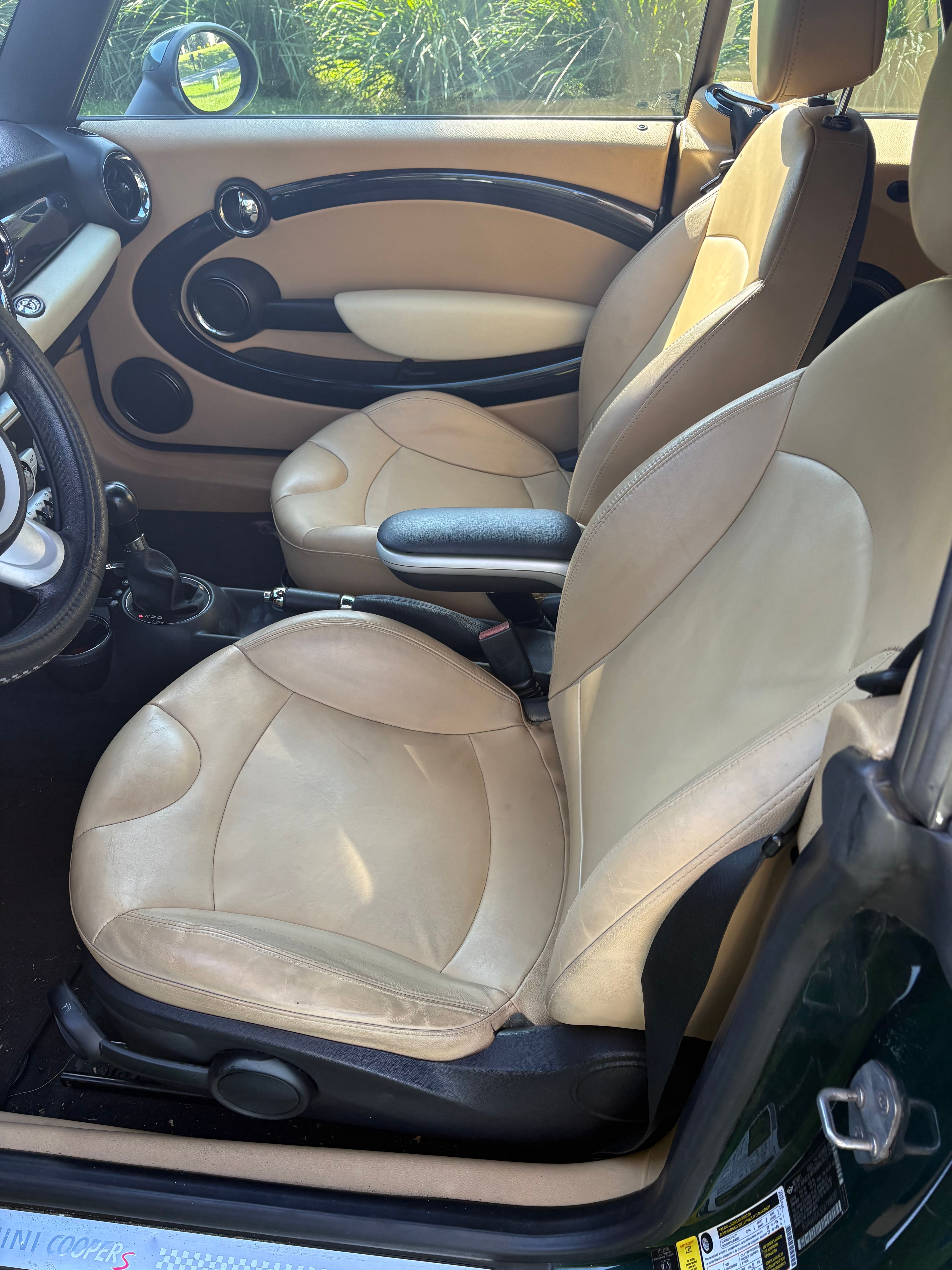 Used 2010 MINI Cooper S FWD image 11