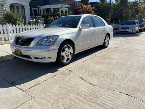 Used 2005 Lexus LS 430 image 1