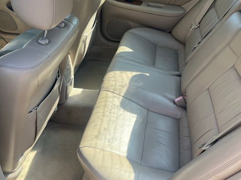 Used 1999 Lexus ES 330 FWD image 8