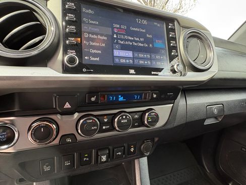 Used 2021 Toyota Tacoma Limited w/ Nightshade Package image 10