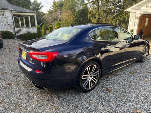 Used 2014 Maserati Quattroporte GTS image 6