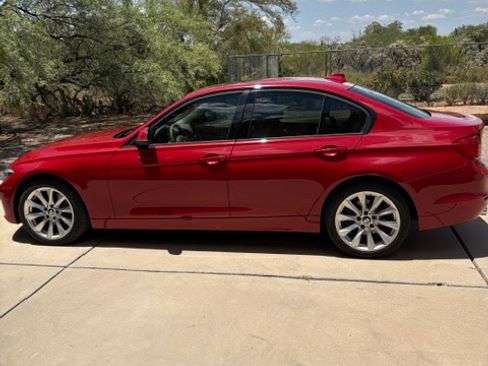 Used 2013 BMW 328i Sedan RWD image 2