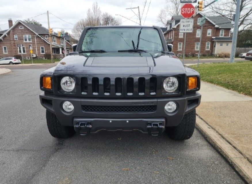 Used 2009 HUMMER H3T Luxury AWD/4WD image 5