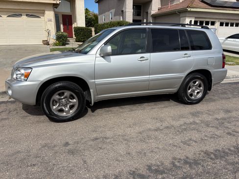 Used 2007 Toyota Highlander 2WD image 1