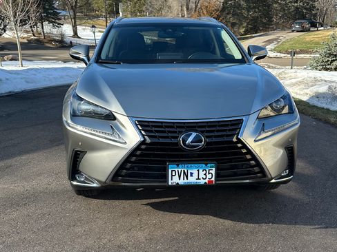 Used 2018 Lexus NX 300h AWD w/ Premium Package image 4
