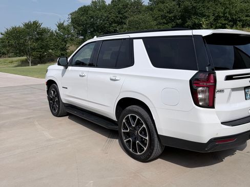 Used 2023 Chevrolet Tahoe RST w/ Luxury Package AWD/4WD image 11