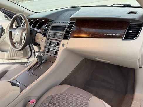 Used 2011 Ford Taurus SEL w/ 201A Rapid Spec Order Code image 12