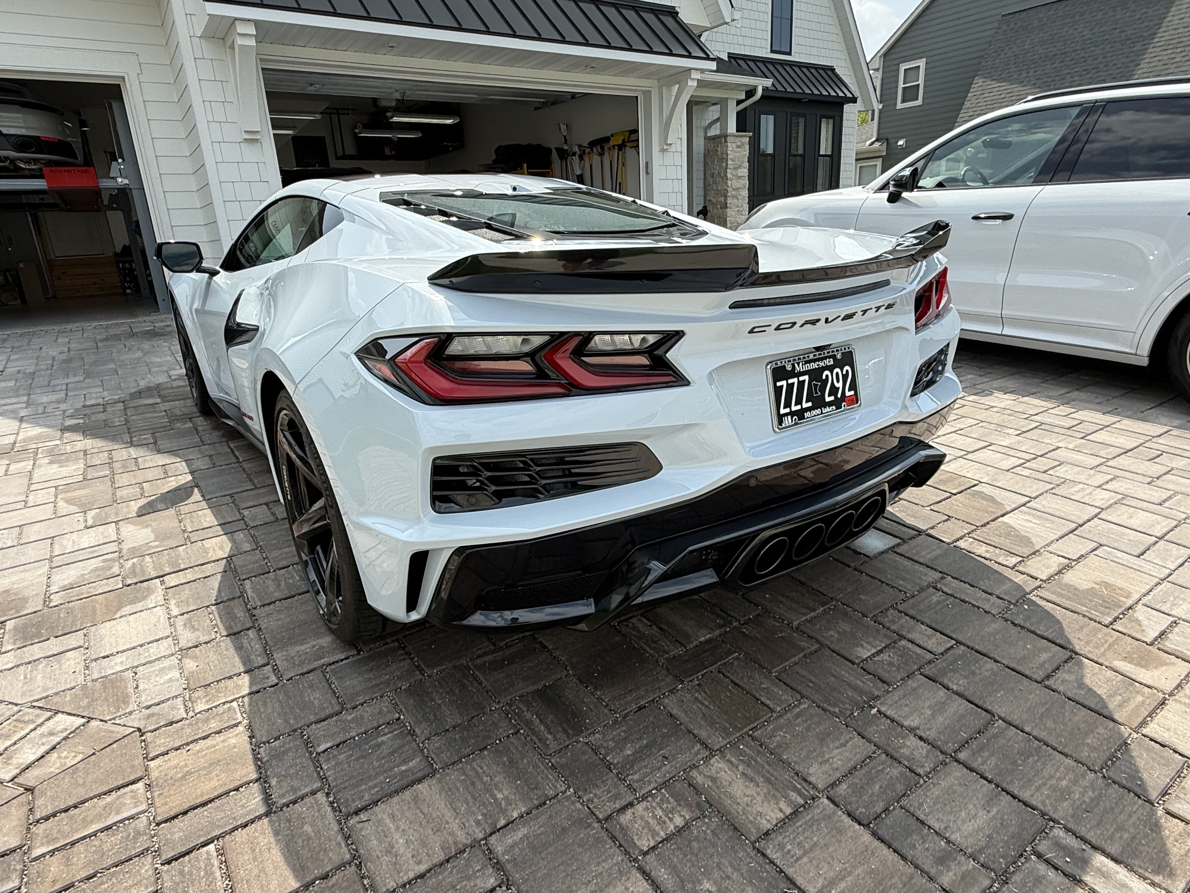Used 2024 Chevrolet Corvette Z06 w/ Stealth Interior Trim Package RWD image 2