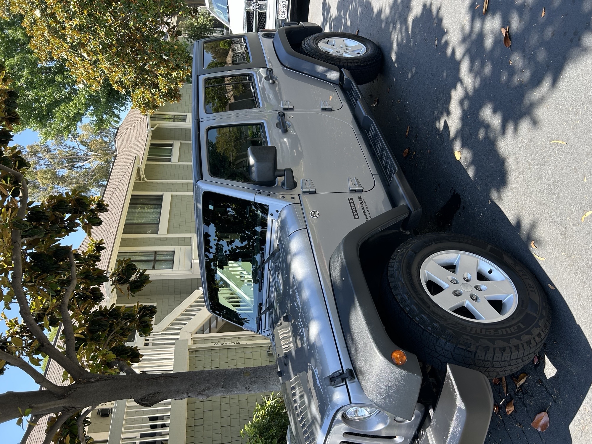 Used 2018 Jeep Wrangler Unlimited Sport S AWD/4WD image 1