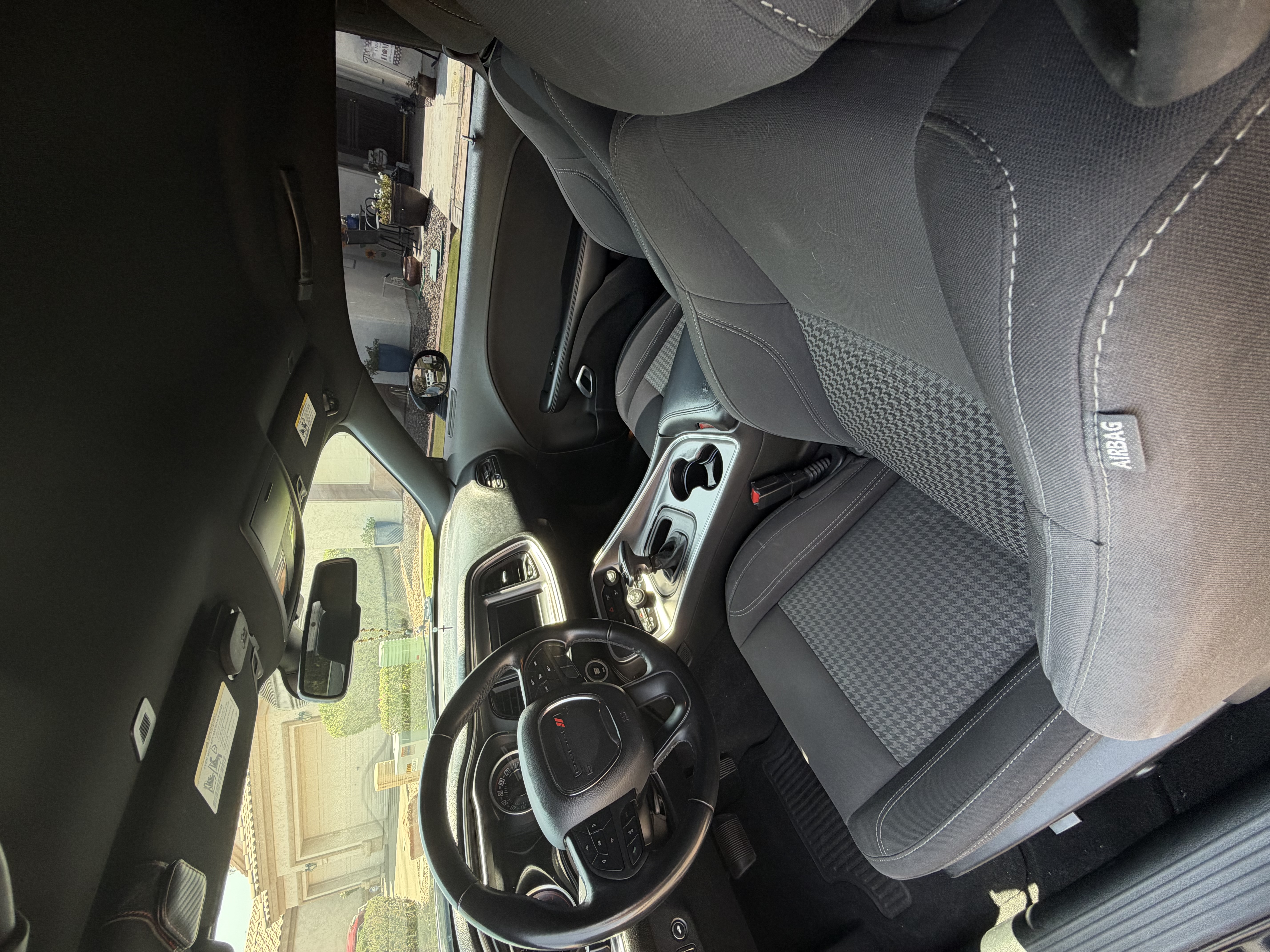 Used 2019 Dodge Challenger SXT RWD image 6