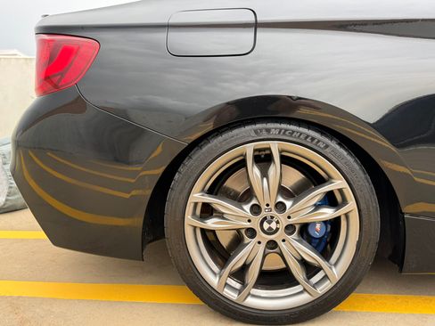 Used 2014 BMW M235i Coupe image 17