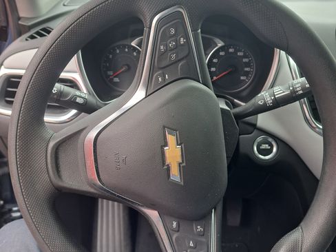 Used 2024 Chevrolet Equinox LS w/ LS Convenience Package image 10