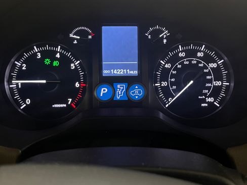 Used 2011 Lexus GX 460 Premium AWD/4WD image 9