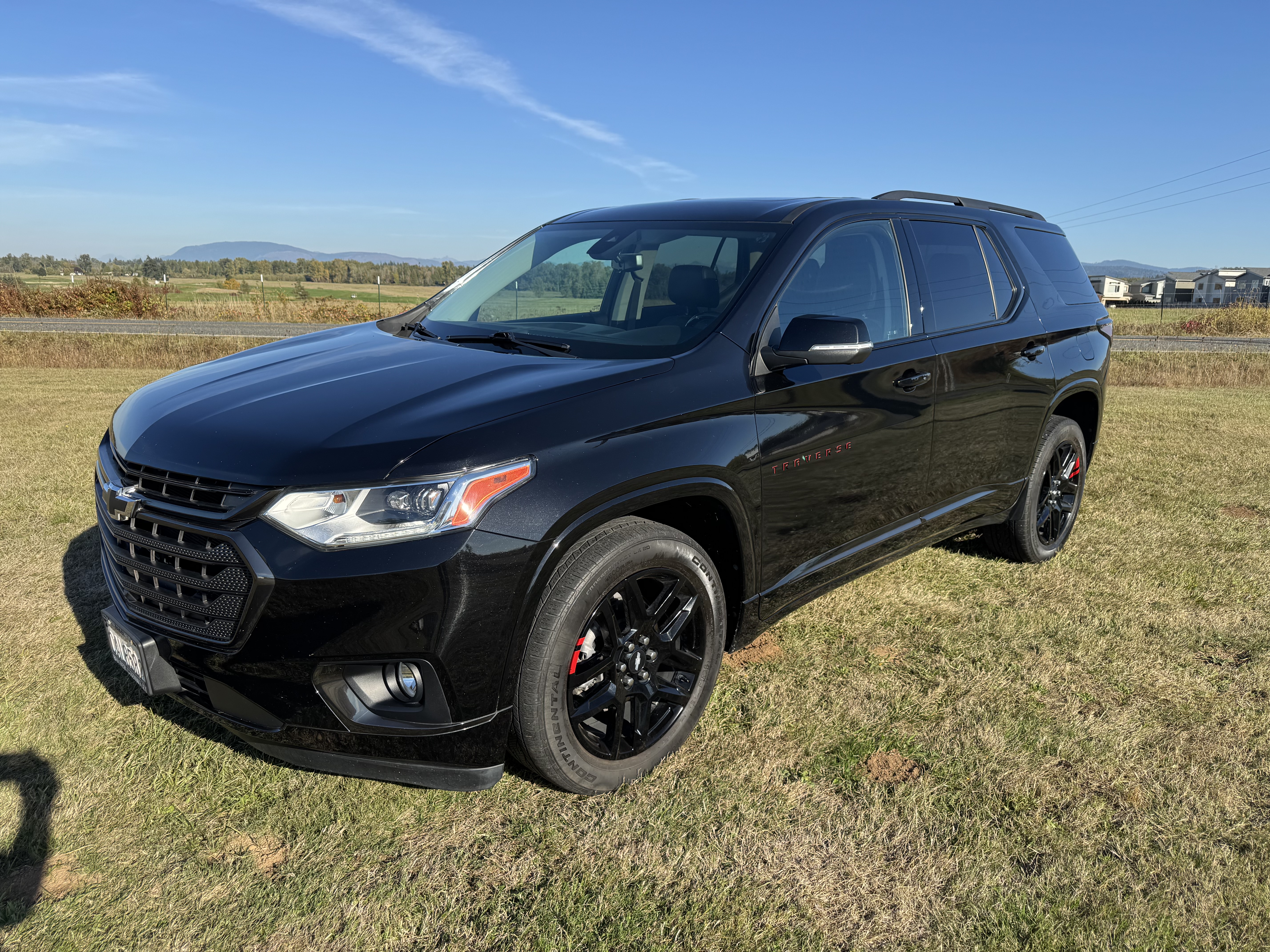 Used 2021 Chevrolet Traverse Premier w/ Redline Edition AWD/4WD image 5