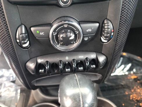 Used 2014 MINI Cooper Countryman image 13