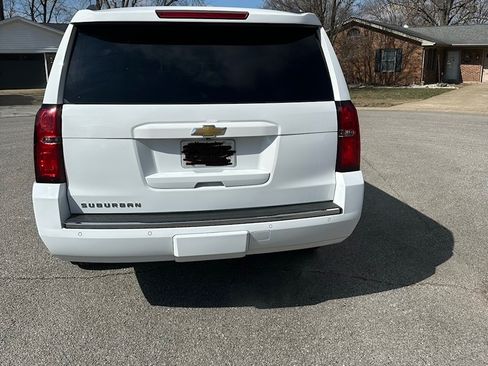 Used 2016 Chevrolet Suburban LTZ image 5