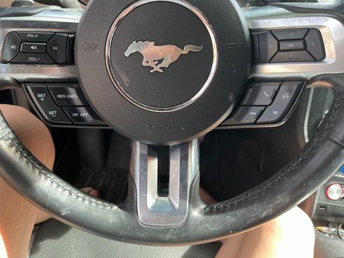 Used 2020 Ford Mustang GT Premium RWD image 14