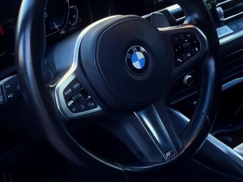 Used 2021 BMW 330e w/ M Sport Package image 11