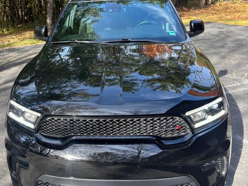 Used 2023 Dodge Durango SXT w/ SXT Blacktop Group image 6