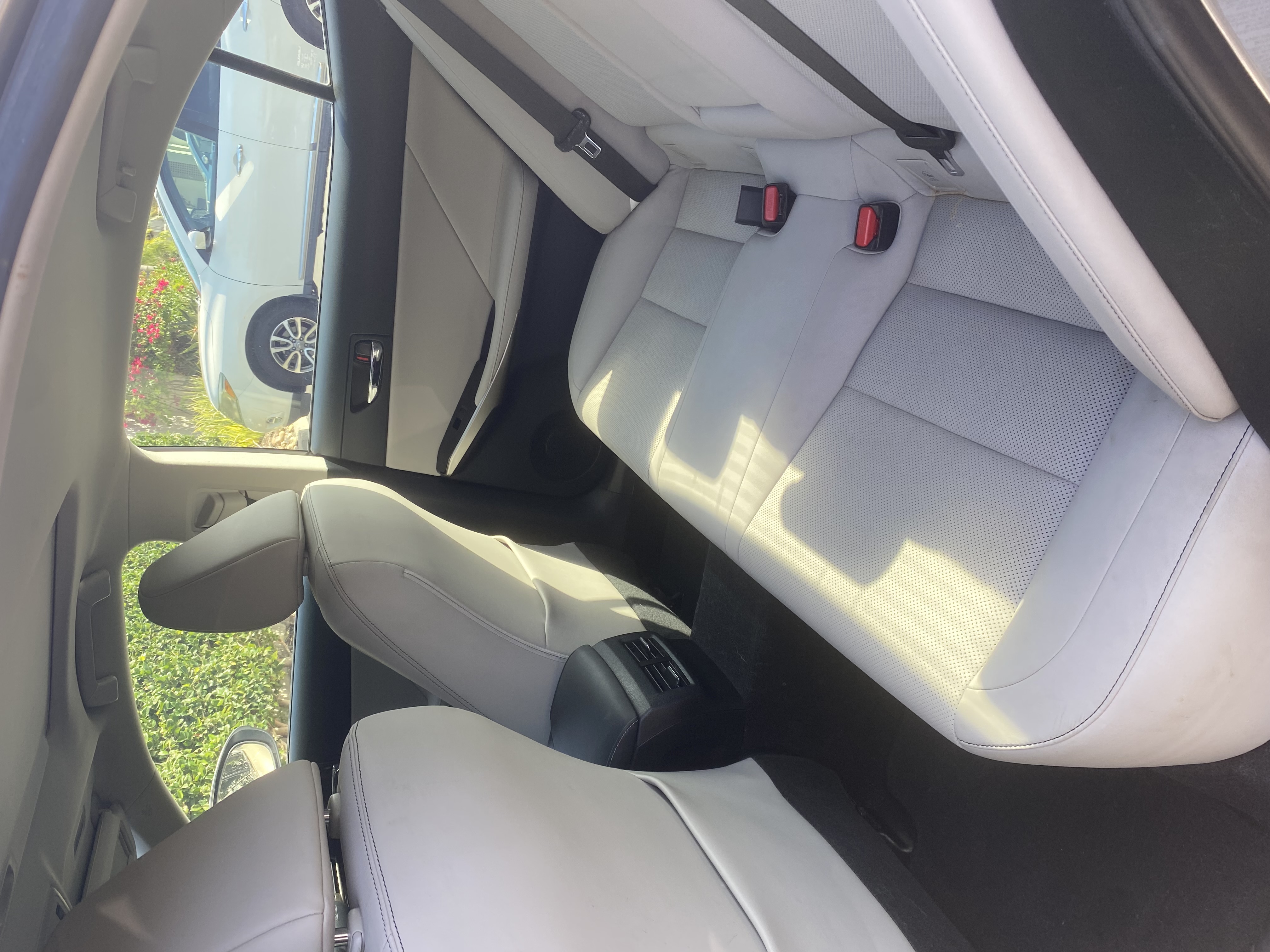 Used 2016 Lexus IS 200t w/ Navigation System Package RWD image 7