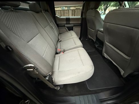Used 2018 Ford F150 XLT AWD/4WD image 15