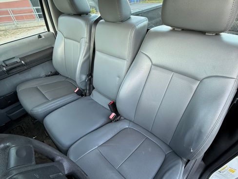 Used 2015 Ford F250 XL w/ Power Equipment Group image 16