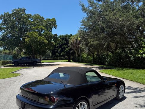 Used 2007 Honda S2000 image 6