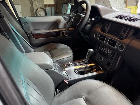 Used 2007 Land Rover Range Rover HSE image 9