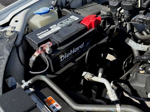 Used 2016 Ford F150 XL w/ Equipment Group 101A Mid image 11