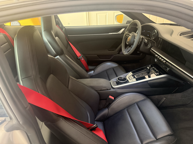 Used 2022 Porsche 911 Carrera 4 GTS AWD/4WD image 9