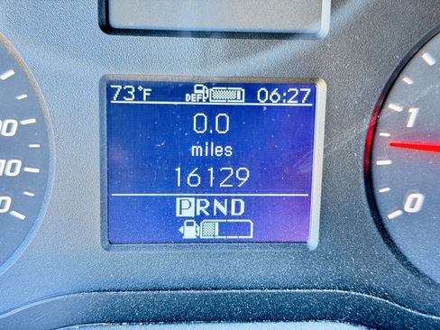 Used 2021 Mercedes-Benz Sprinter 2500 image 16