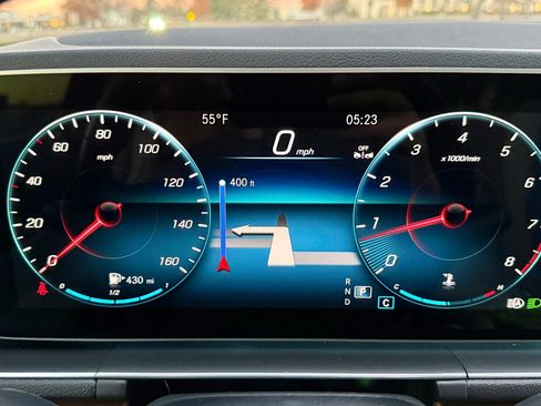 Used 2023 Mercedes-Benz GLE 350 4MATIC image 13